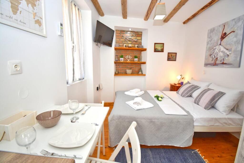 Zia Maria'S House Next To Corfu Port Apartment Bagian luar foto